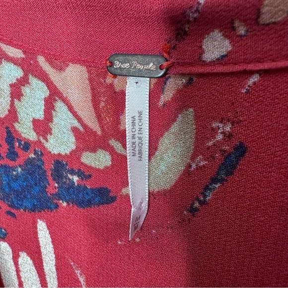 Free People Red Tunic Dress Field of Butterflies Boho Floral Top M - Picture 5 of 5
